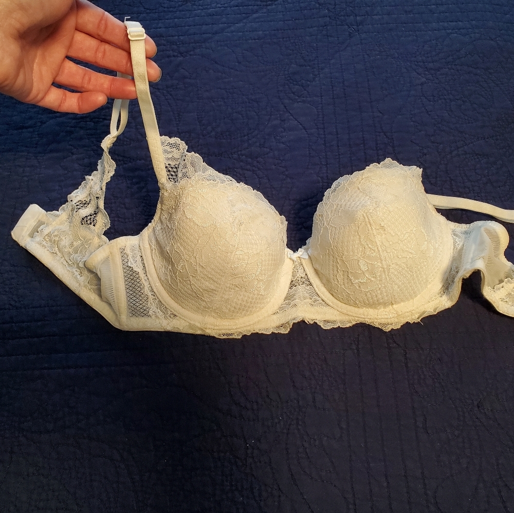 H&M lacy bra